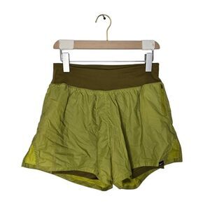 Nike Run Division 2-in-1 Athletic Shorts Women's Size Medium DX2948-390 Mid Rise